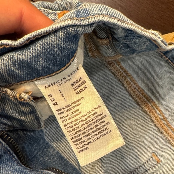 American Eagle Outfitters Ripped Boyfriend Jeans in Light Blue - Picture 3 of 7